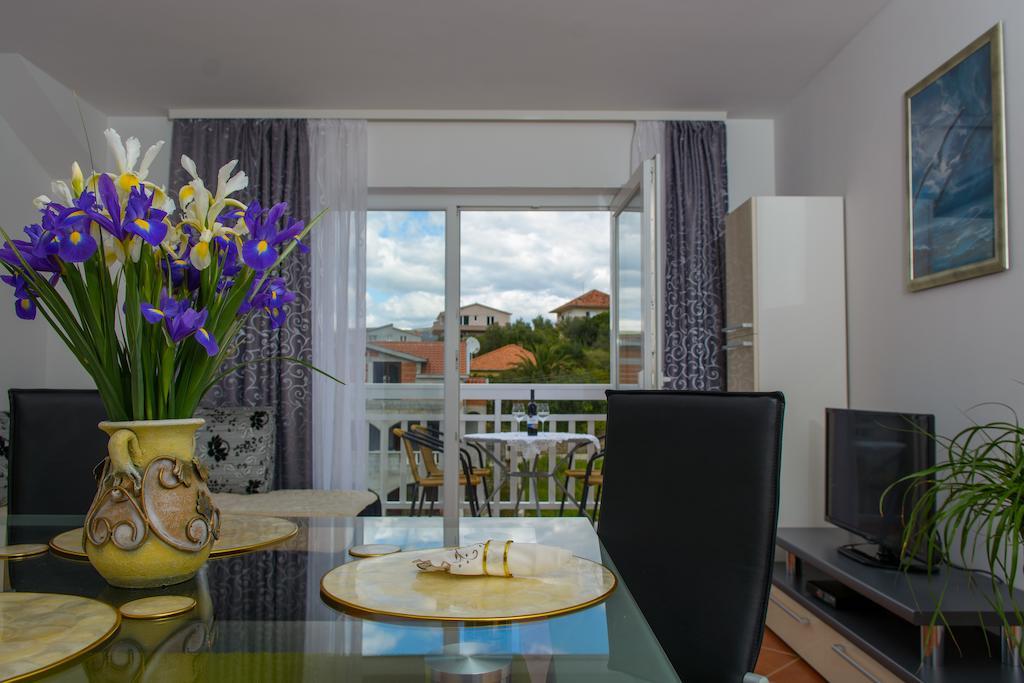 Apartments Mijo Trogir Værelse billede